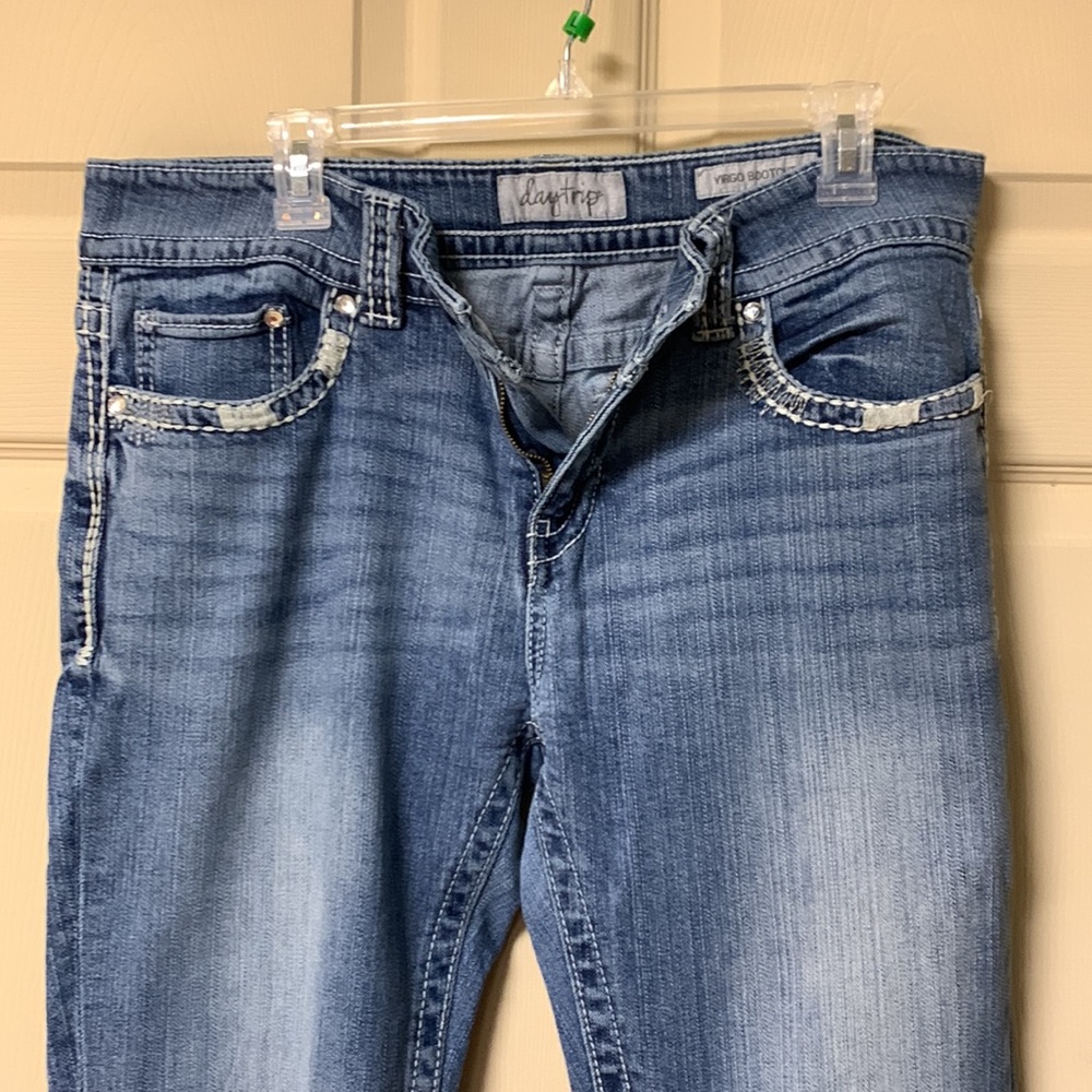 Jeans - Picture 2 of 8